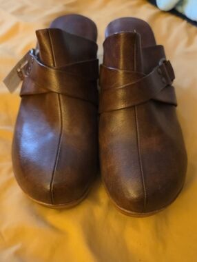 Brown Leather Slip-On Clogs